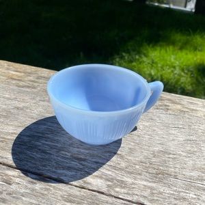 COPY - Pyrex vintage cup